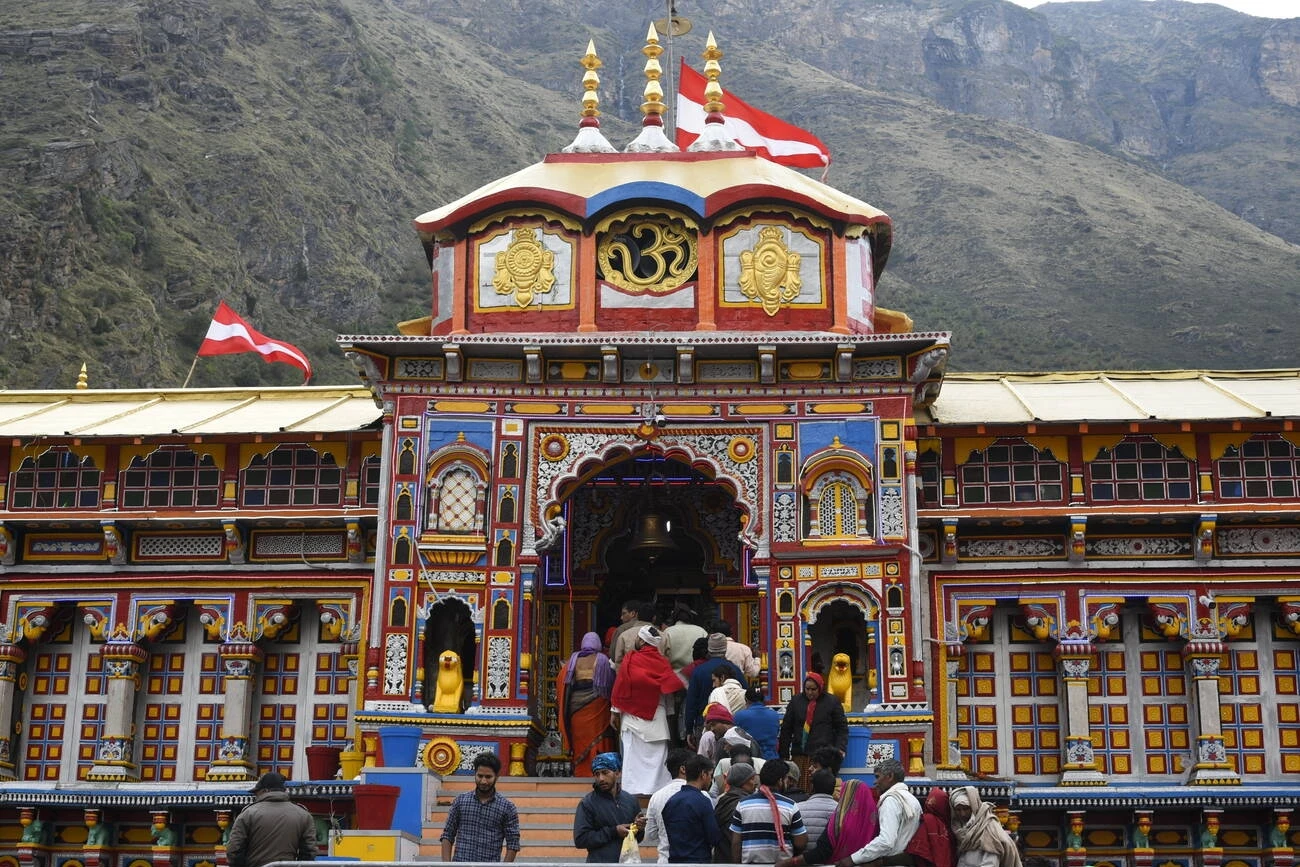 Do Dham Yatra Packages for 2025: Affordable Tours & Pilgrimages